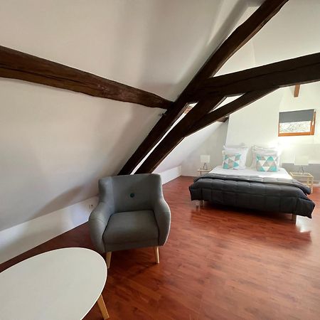 مبيت وإفطار Mézilles Le Moulin De Corneil المظهر الخارجي الصورة
