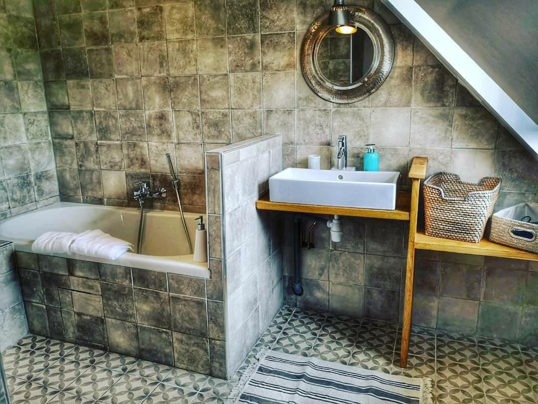 مبيت وإفطار Mézilles Le Moulin De Corneil المظهر الخارجي الصورة